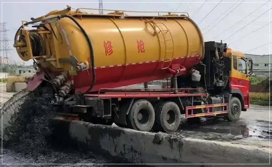 克什克腾沉淀池清理案例